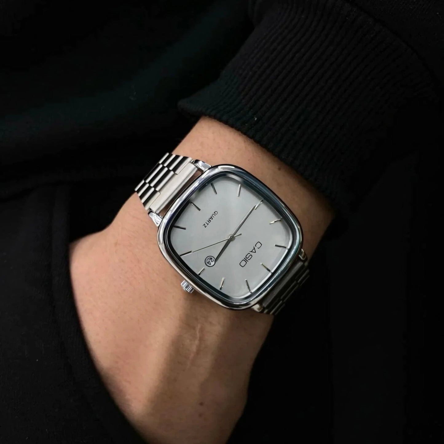C A S I O Luxurious 36mm Watch - Transferred steel